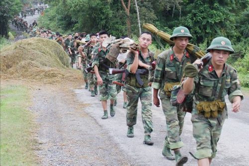 trinh bay cam nhan ve hinh tuong nguoi linh tay tien trong bai tho tay tien de l - Trình bày cảm nhận về hình tượng người lính Tây Tiến trong bài thơ Tây Tiến để làm sáng tỏ những nhận định